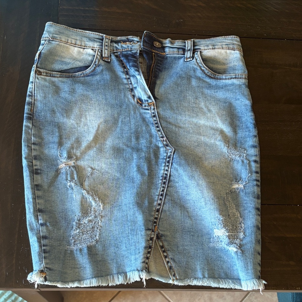 Tommy Hilfiger Light Blue Distressed Pencil Skirt